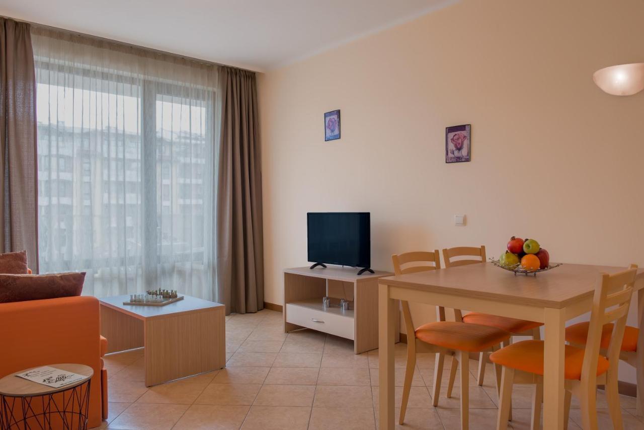 Royal Sun Apartments 써니비치 외부 사진