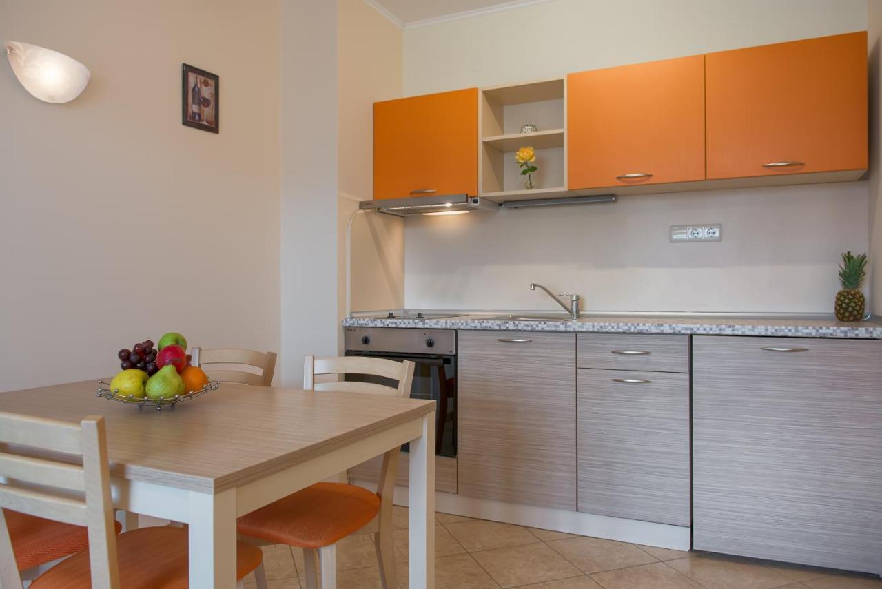 Royal Sun Apartments 써니비치 외부 사진