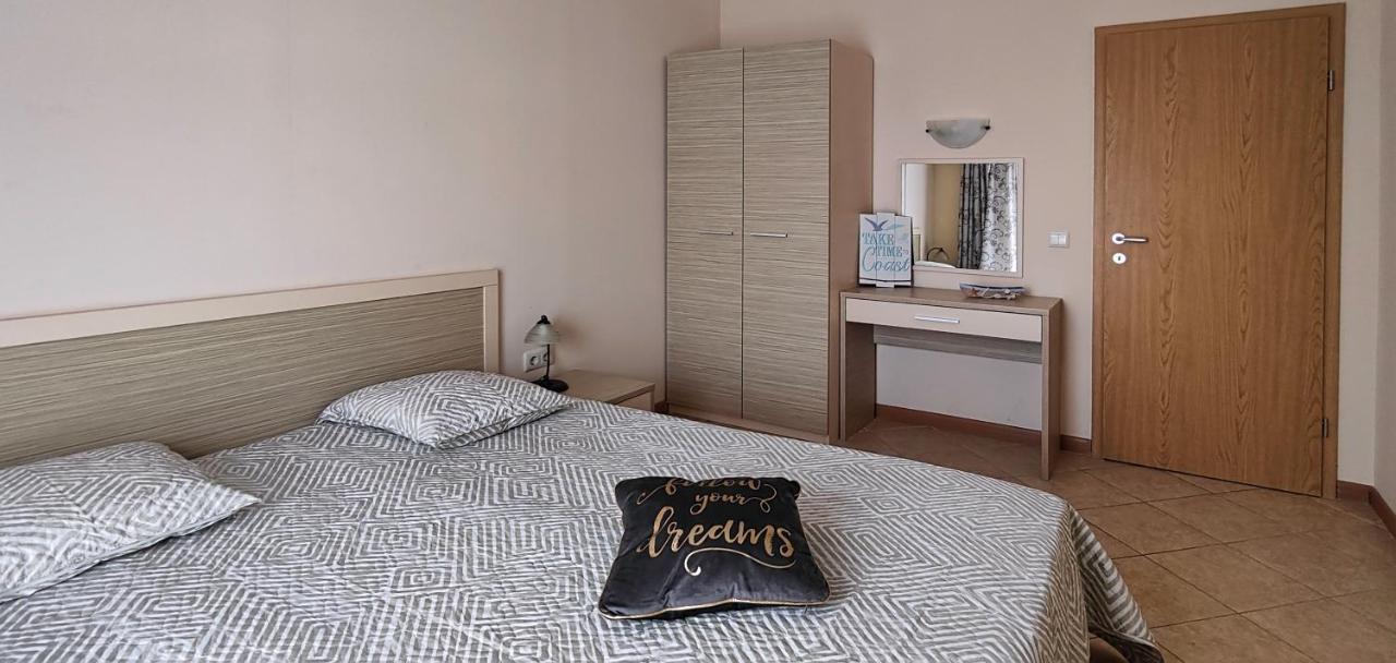 Royal Sun Apartments 써니비치 외부 사진
