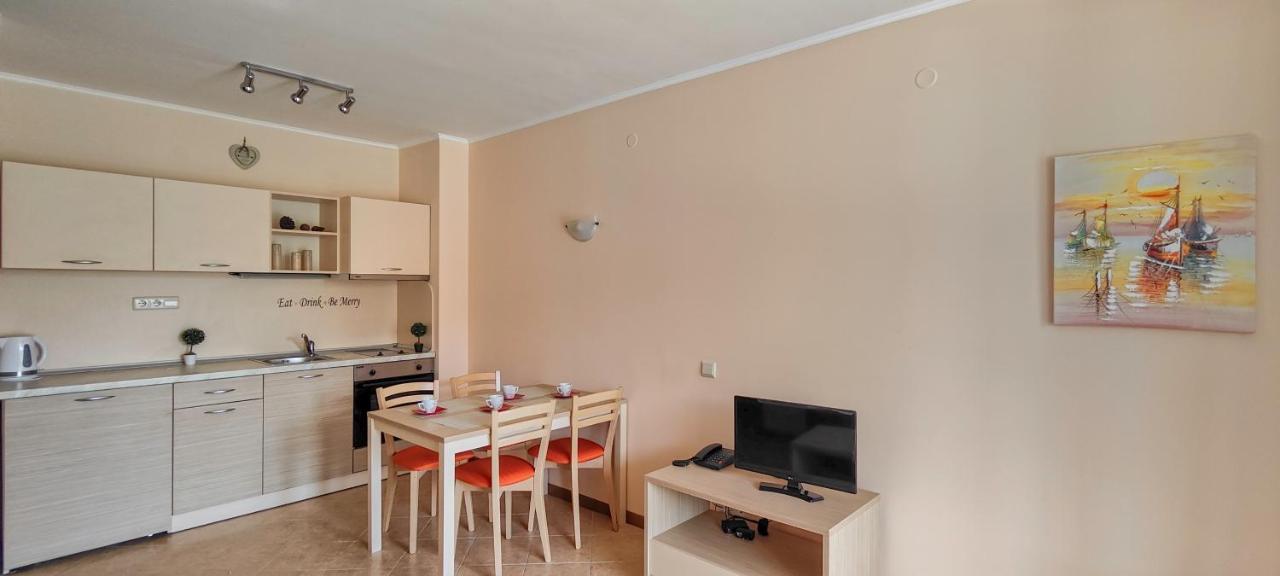 Royal Sun Apartments 써니비치 외부 사진