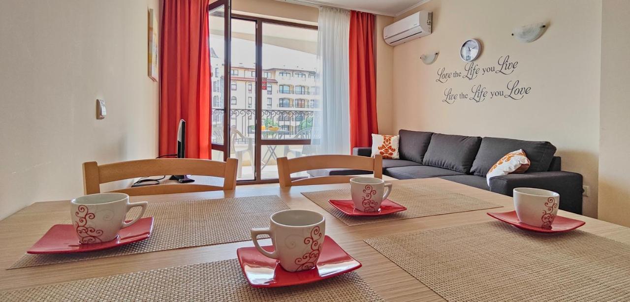 Royal Sun Apartments 써니비치 외부 사진